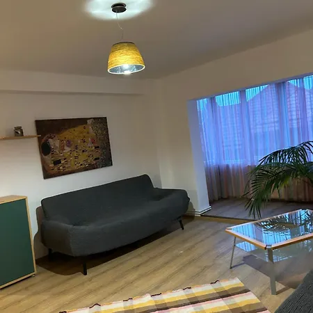 Apartment Lala's Ploiesti